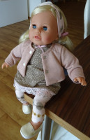 /album/susi-henriette-autorska-hracka-panenka-s-mekkym-velurovym-telem-schildkrot-nemecko/susi-henriette-brigitte-paetsch-schildkroet-autorska-hracka-2-jpg/